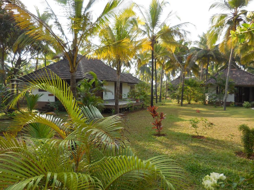 Kanan Beach Resort Nileshwar Ngoại thất bức ảnh